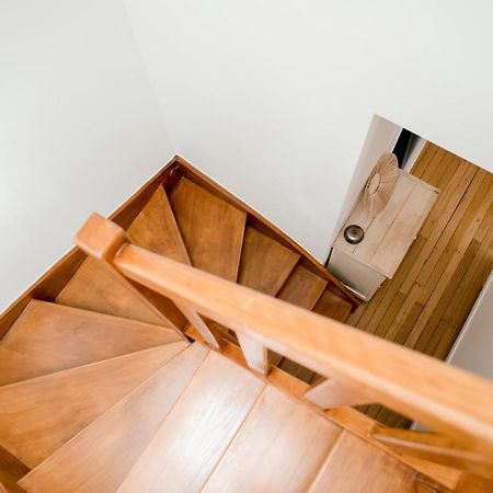 Logement Entier Ou A Partager Dans Maison Familiale A Rueil Malmaison, Proche De Paris La Defense Buitenkant foto